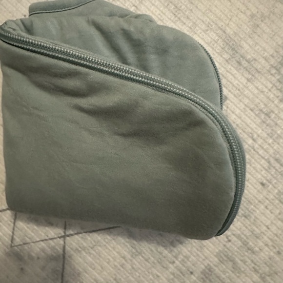 NEVER USED - Kyte Baby sleep sack in XS Sage - Picture 4 of 6